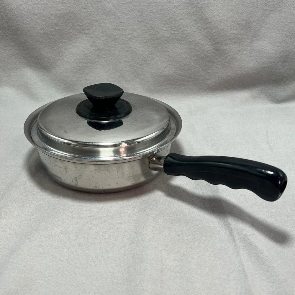 Vintage Vita Craft 5201 Penta-Ply 1.5 Qt Saucepan Skillet w/ Vapor Lid USA Made